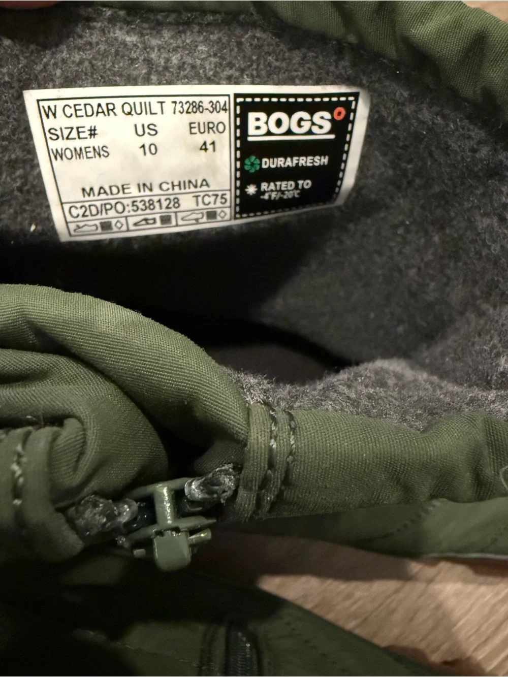 Bogs Women’s Cedar Quilt Olive Green Waterproof Winter Boots